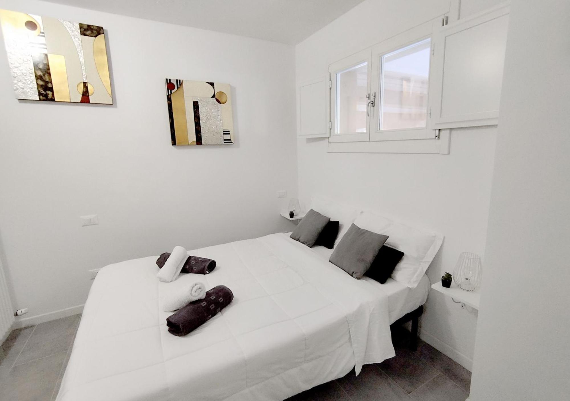 Sky Loft Airport - Modern Apt 1St Floor Apartment Bologna Luaran gambar