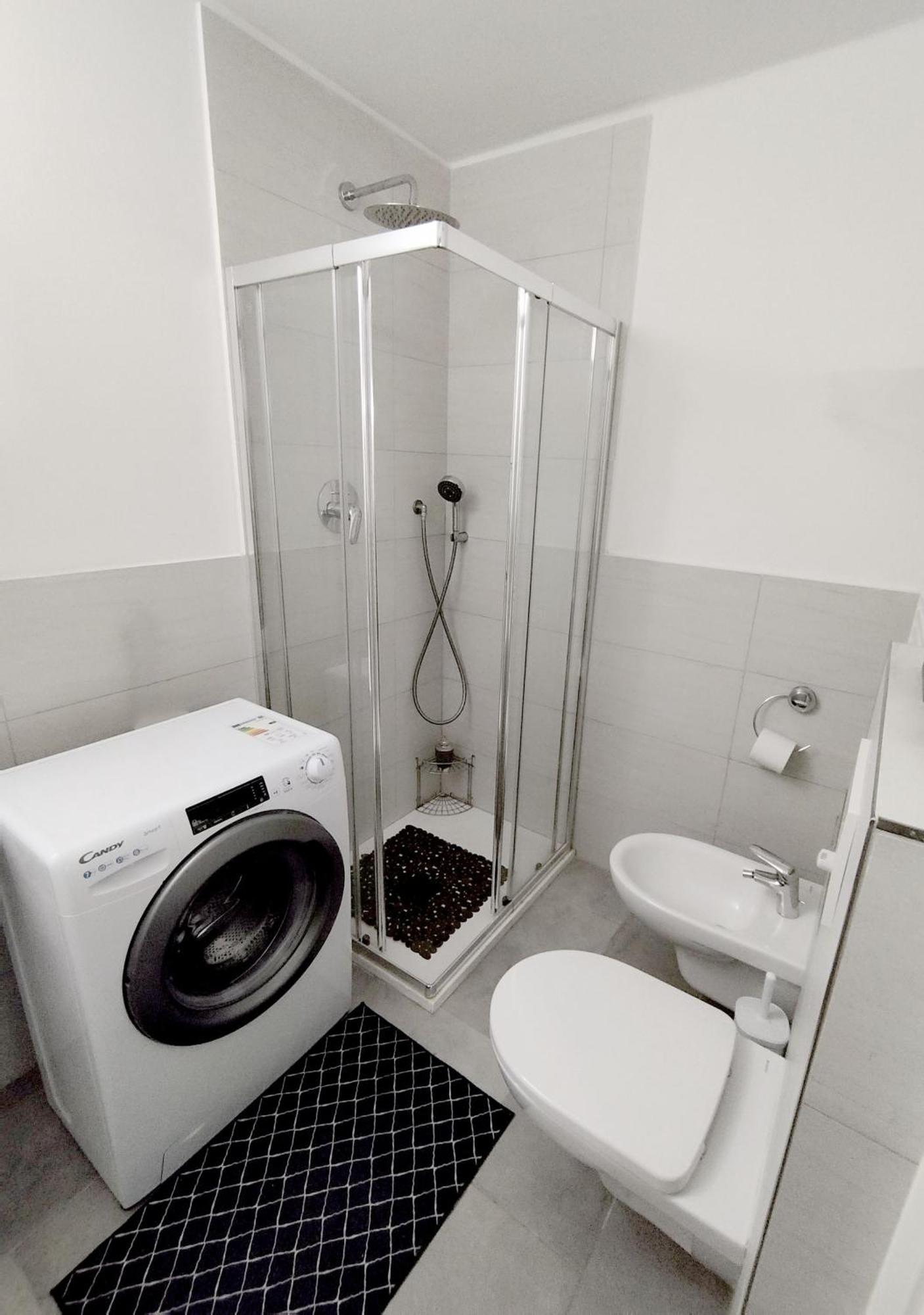 Sky Loft Airport - Modern Apt 1St Floor Apartment Bologna Luaran gambar