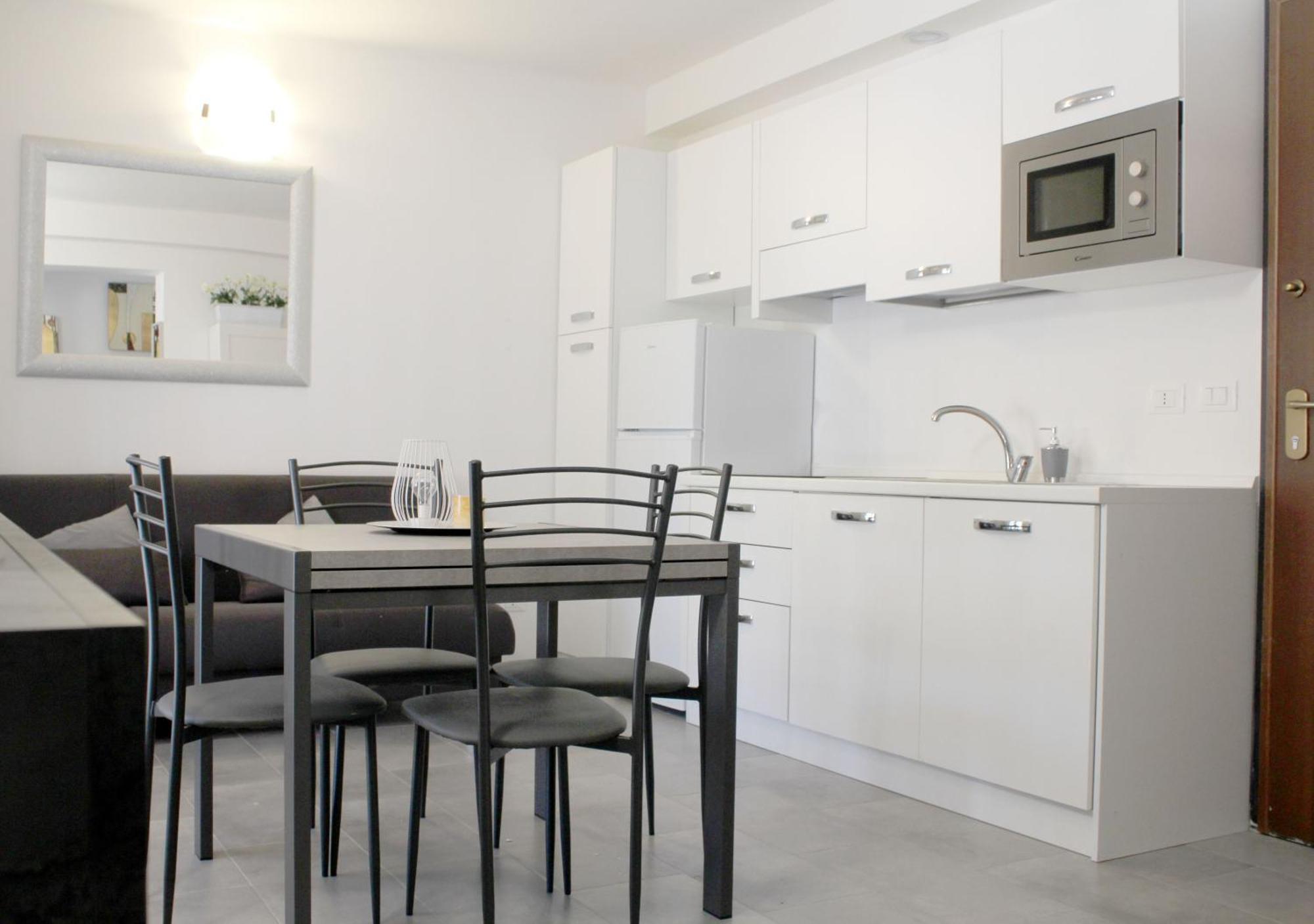 Sky Loft Airport - Modern Apt 1St Floor Apartment Bologna Luaran gambar